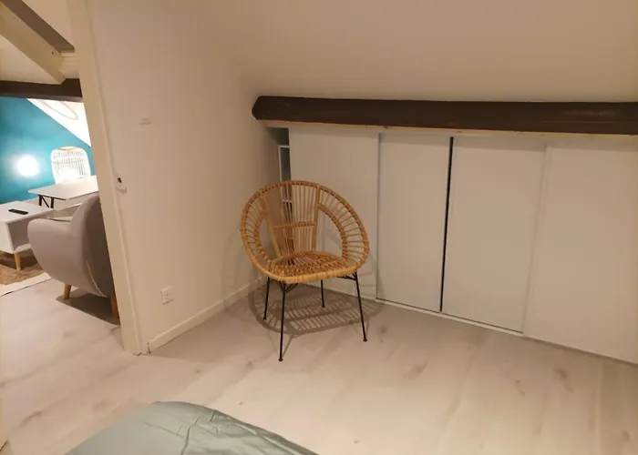 Appartement A Evreux A 10 Minutes De La Gare Et De La Cathedrale