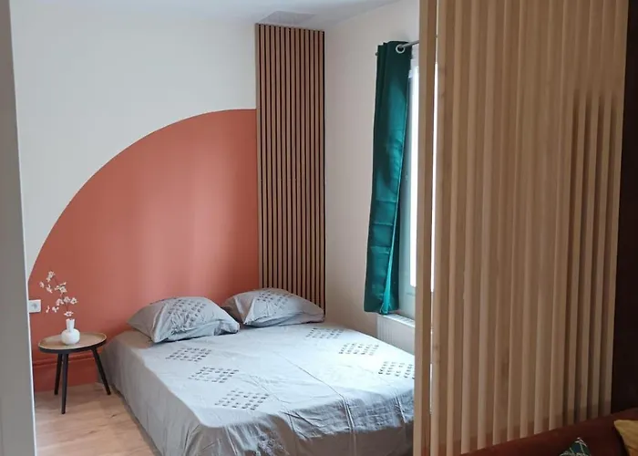 Appartement A Evreux A 10 Minutes De La Gare Et De La Cathedrale